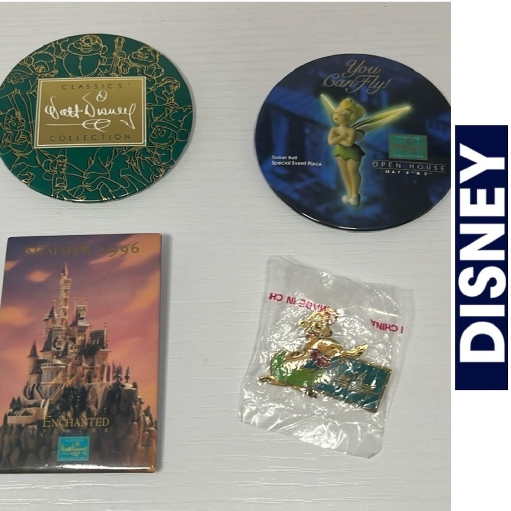 Walt Disney Classic Collection 4 Pins‎ Vintage Collectibles